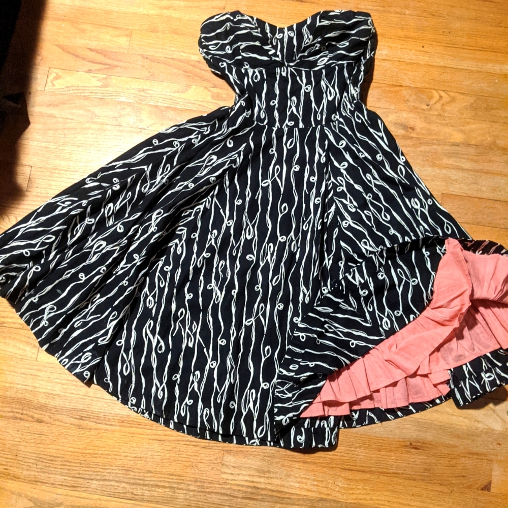 Anthropologie dress, size 8, built in petticoat
